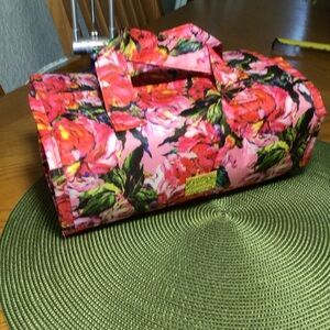 JM New York Velvet Pocket Jewelry Travel Roll Red Rose Design